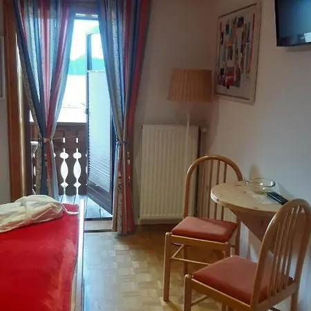 Persch Guest house *