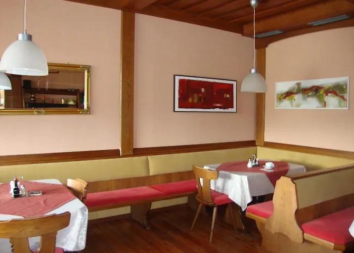 Persch 3* Фёлькермаркт